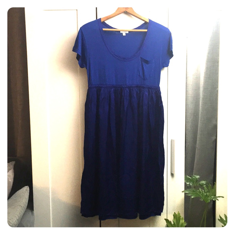 Women’s StyleMint  dress, size M